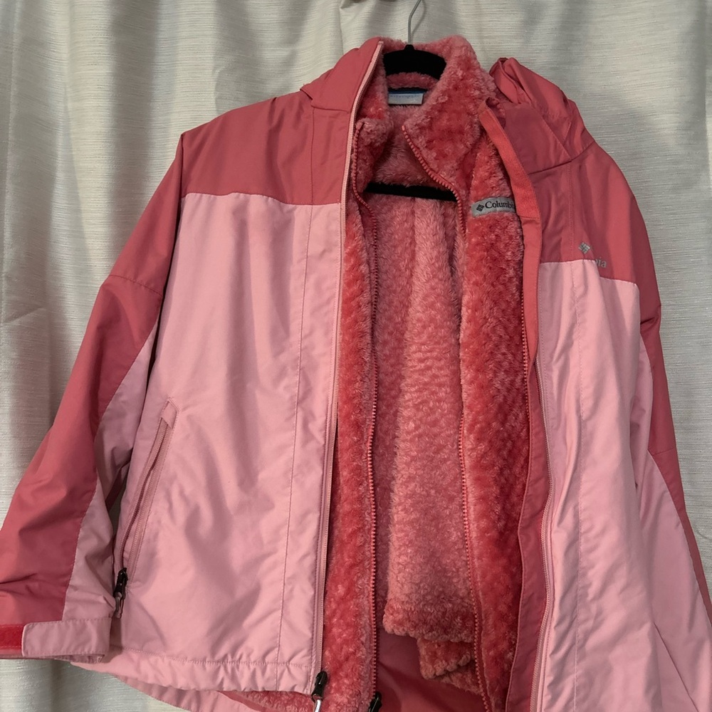 Columbia Kids Two-Tone Pink Ski Jacket with removable inner fleece